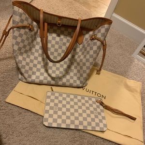 Louis Vuitton Damier never full MM